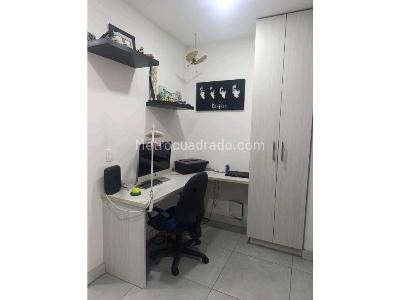 Apartamento de 3 alcobas en venta en Lorena, Medellín, 102 m² · foto 11 de 20