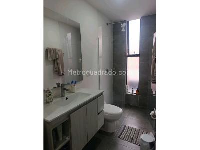 Apartamento de 3 alcobas en venta en Lorena, Medellín, 102 m² · foto 18 de 20
