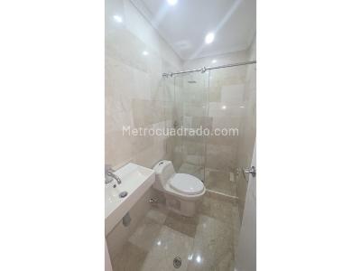 Apartamento de 4 alcobas en venta en Conquistadores, Medellín, 212 m² · foto 10 de 20