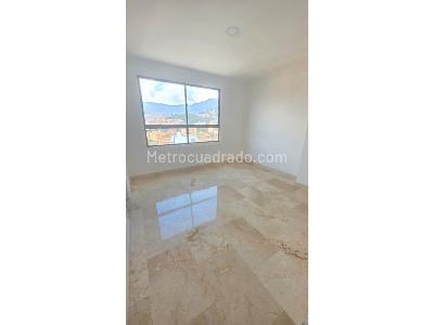 Apartamento de 4 alcobas en venta en Conquistadores, Medellín, 212 m² · foto 15 de 20