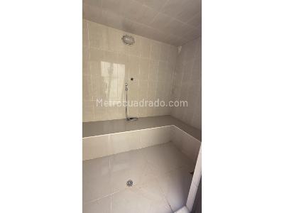 Apartamento de 4 alcobas en venta en Conquistadores, Medellín, 212 m² · foto 7 de 20