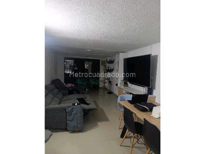 Casa de 3 alcobas en venta en San German, Medellín, 137 m² · foto 3 de 16