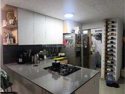 Casa de 3 alcobas en venta en San German, Medellín, 137 m² · foto 4 de 16