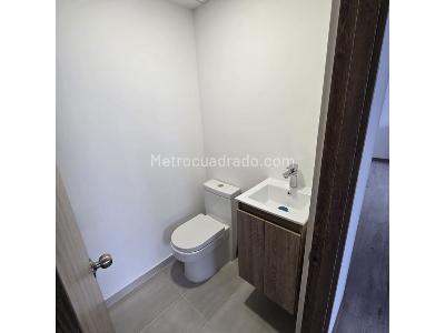 Apartamento de 3 alcobas en venta en Itagui, Medellín, 69 m² · foto 3 de 16