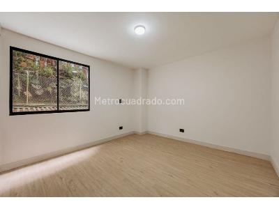 Apartamento de 4 alcobas en venta en Lalinde, Medellín, 154 m² · foto 10 de 20