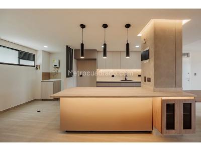 Apartamento de 4 alcobas en venta en Lalinde, Medellín, 154 m² · foto 11 de 20