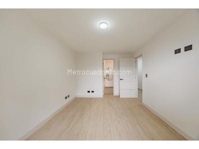 Apartamento de 4 alcobas en venta en Lalinde, Medellín, 154 m² · foto 19 de 20