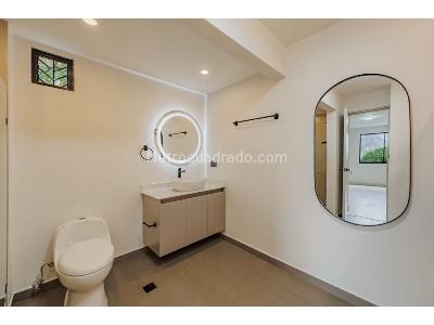 Apartamento de 4 alcobas en venta en Lalinde, Medellín, 154 m² · foto 2 de 20