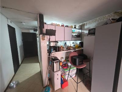 Apartamento de 2 alcobas en venta en Boston, Medellín, 51 m² · foto 5 de 6