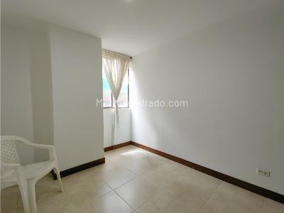 Apartamento de 3 alcobas en venta en Conquistadores, Medellín, 87 m² · foto 15 de 20