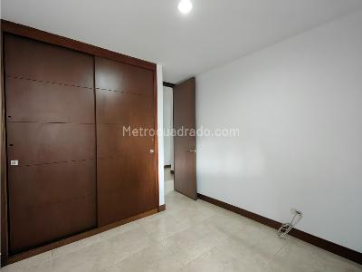 Apartamento de 3 alcobas en venta en Conquistadores, Medellín, 87 m² · foto 17 de 20