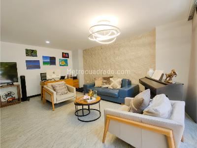 Apartamento de 3 alcobas en venta en Conquistadores, Medellín, 115 m² · foto 3 de 20