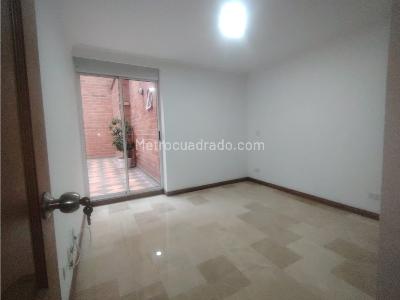 Apartamento de 3 alcobas en venta en Laureles, Medellín, 193 m² · foto 13 de 18
