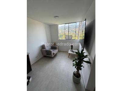 Apartamento de 2 alcobas en venta en Calasanz Parte Alta, Medellín, 48 m² · foto 4 de 13