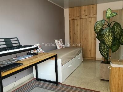 Apartamento de 3 alcobas en venta en La Castellana, Medellín, 92 m² · foto 10 de 20