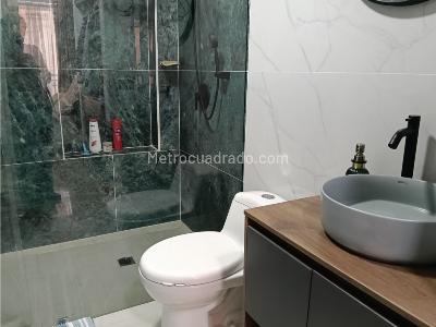 Apartamento de 3 alcobas en venta en La Castellana, Medellín, 92 m² · foto 13 de 20