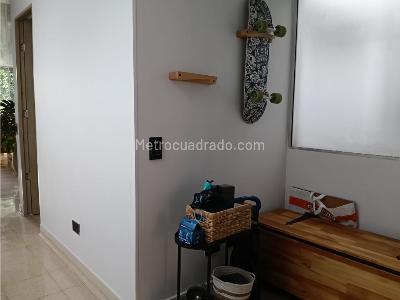 Apartamento de 3 alcobas en venta en La Castellana, Medellín, 92 m² · foto 17 de 20