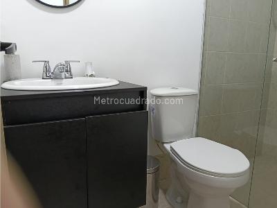 Apartamento de 3 alcobas en venta en La Castellana, Medellín, 92 m² · foto 8 de 20