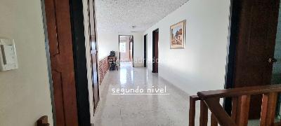 Apartamento de 5 alcobas en venta en Mejoras Publicas, Bucaramanga, 207 m² · foto 10 de 17