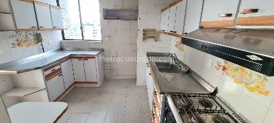 Apartamento de 5 alcobas en venta en Mejoras Publicas, Bucaramanga, 207 m² · foto 5 de 17