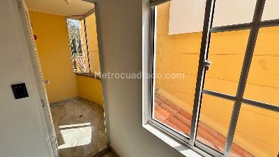 Casa de 3 alcobas en venta en Cañaveral Country, Floridablanca, 1348 m² · foto 13 de 17