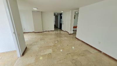 Apartamento de 3 alcobas en venta en Bolarqui, Bucaramanga, 136 m² · foto 4 de 18