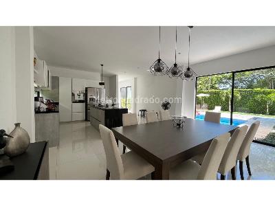 Casa de 4 alcobas en venta en Cerritos, Pereira, 1440 m² · foto 9 de 20