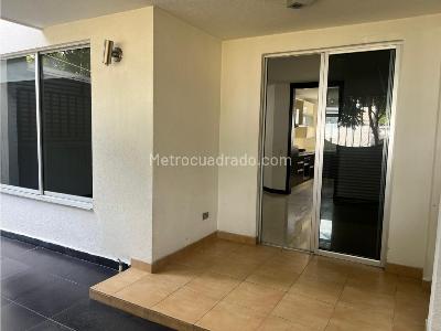 Casa en venta en Pinares, Pereira · foto 2 de 18