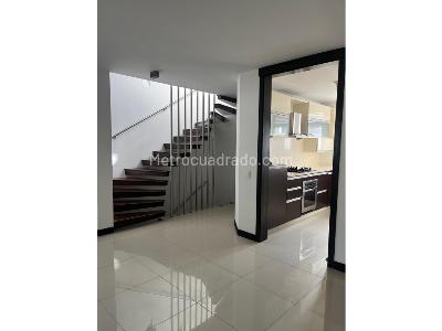 Casa en venta en Pinares, Pereira · foto 3 de 18