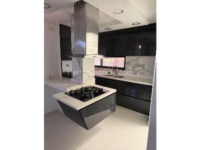 Casa en venta en Avenida 30 De Agosto, Pereira · foto 4 de 19