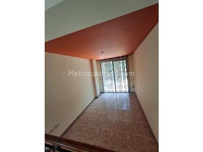 Casa de 5 alcobas en venta en Poblado I, Pereira, 135 m² · foto 6 de 17