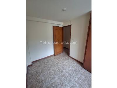 Casa de 5 alcobas en venta en Poblado I, Pereira, 135 m² · foto 7 de 17