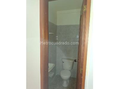 Casa de 5 alcobas en venta en Poblado I, Pereira, 135 m² · foto 16 de 17