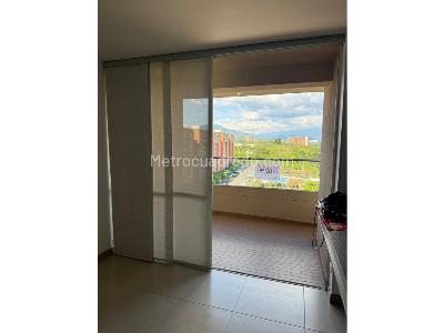 Apartamento en venta en Cerritos, Pereira · foto 2 de 14