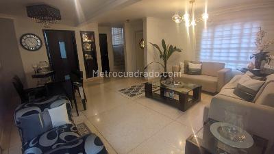 Casa de 3 alcobas en venta en Altos De Riomar, Barranquilla, 166 m² · foto 4 de 16