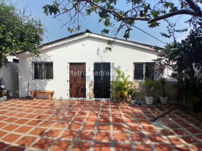 Casa de 3 alcobas en venta en El Valle, Barranquilla, 350 m² · foto 8 de 14