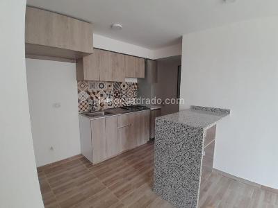 Apartamento en arriendo en Ciudad Mallorquin, Barranquilla · foto 3 de 9