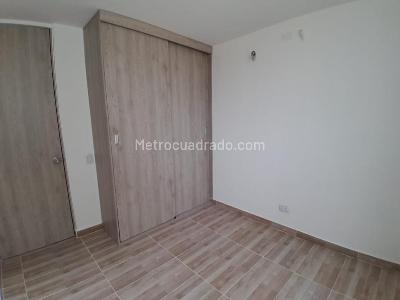 Apartamento en arriendo en Ciudad Mallorquin, Barranquilla · foto 6 de 9