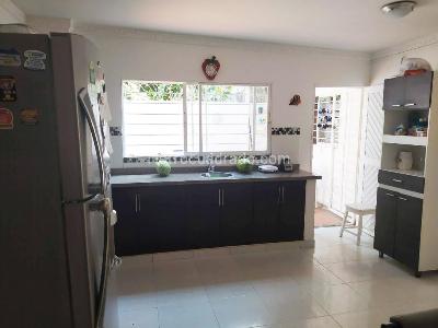 Casa en venta en Ciudad Jardin, Barranquilla · foto 4 de 14