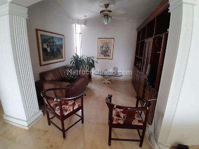 Apartamento de 3 alcobas en venta en Alto Prado, Barranquilla, 174 m² · foto 4 de 10