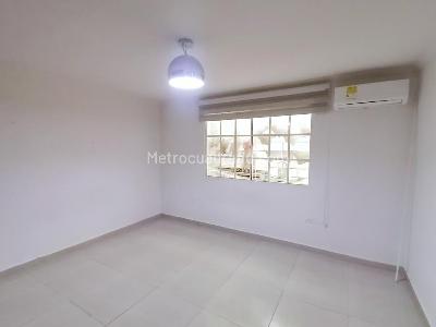 Casa de 5 alcobas en venta en El Poblado, Barranquilla, 604 m² · foto 15 de 20