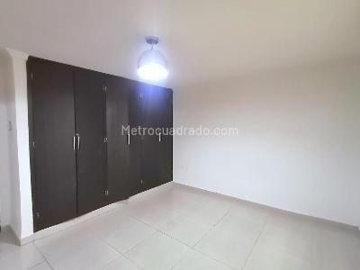 Casa de 5 alcobas en venta en El Poblado, Barranquilla, 604 m² · foto 16 de 20