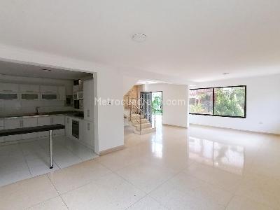 Casa de 3 alcobas en arriendo en Villa Country, Barranquilla, 220 m² · foto 4 de 20