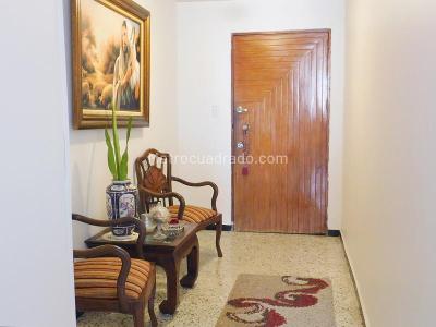 Apartamento de 2 alcobas en venta en Altos De Riomar, Barranquilla, 99 m² · foto 2 de 8