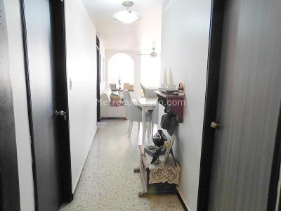 Apartamento de 2 alcobas en venta en Altos De Riomar, Barranquilla, 99 m² · foto 5 de 8