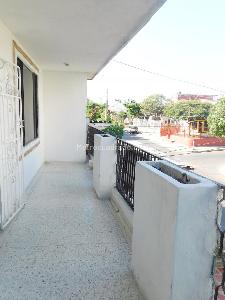 Casa de 5 alcobas en venta en Alfonso Lopez (Suroriente), Barranquilla, 420 m² · foto 4 de 20