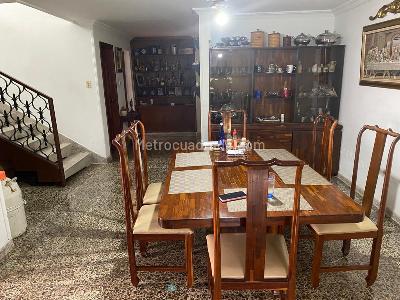 Casa de 5 alcobas en venta en Altos De Riomar, Barranquilla, 510 m² · foto 2 de 10
