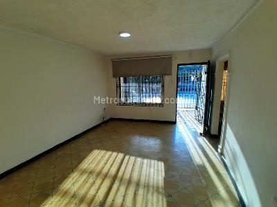 Casa de 3 alcobas en venta en Villa Blanca, Barranquilla, 117 m² · foto 3 de 16