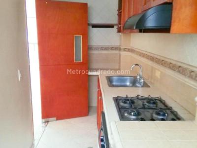Apartamento de 3 alcobas en venta en Altos Del Limonar, Barranquilla, 85 m² · foto 3 de 12
