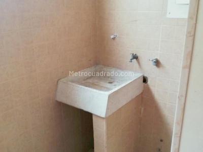 Apartamento de 3 alcobas en venta en Altos Del Limonar, Barranquilla, 85 m² · foto 4 de 12